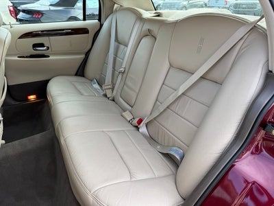 1999 Lincoln Town Car Signature | Low Miles | One-Owner