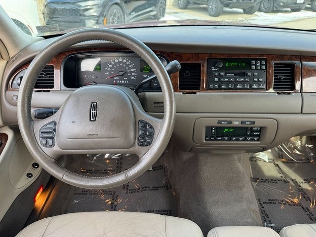 1999 Lincoln Town Car Signature | Low Miles | One-Owner