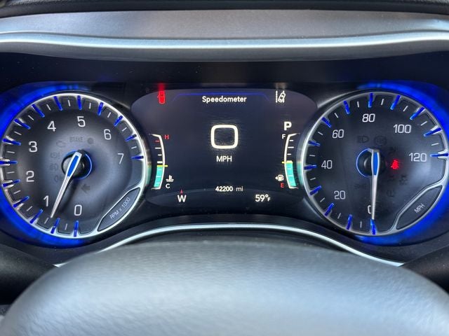 2025 Chrysler Pacifica Select | Adaptive Cruise Control | Apple CarPlay
