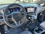 2025 Chrysler Pacifica Select | Adaptive Cruise Control | Apple CarPlay