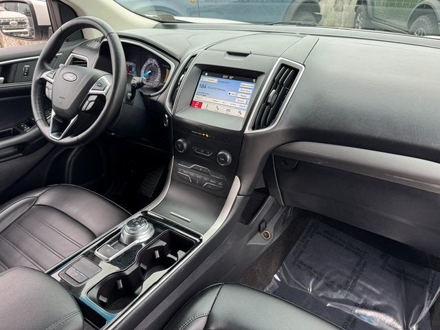 2019 Ford Edge SEL | Pano Roof | Class II Tow Pkg. | AWD