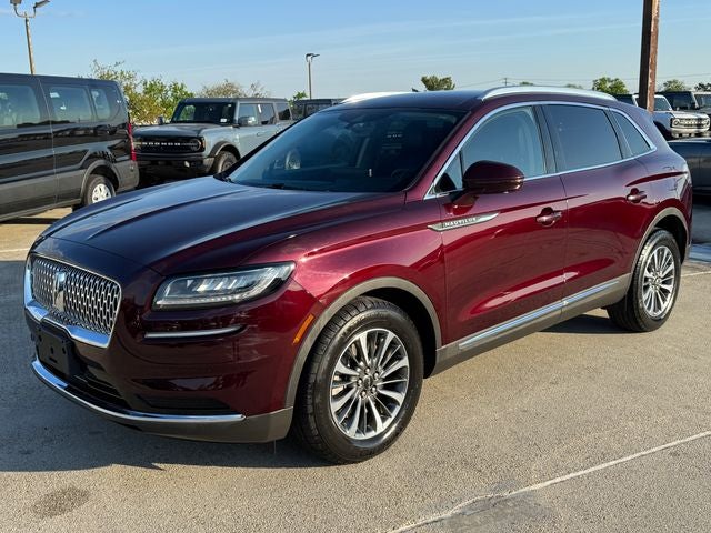 2022 Lincoln Nautilus Standard | Premium Pkg | AWD | Wireless CarPlay |