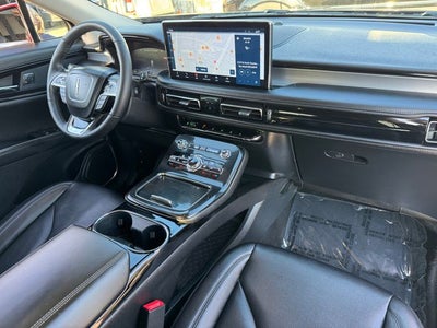 2022 Lincoln Nautilus Standard | Premium Pkg | AWD | Wireless CarPlay |