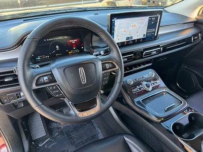 2022 Lincoln Nautilus Standard | Premium Pkg | AWD | Wireless CarPlay |