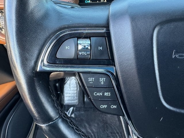 2022 Lincoln Nautilus Reserve | Luxury Pkg. | Pano Roof | AWD