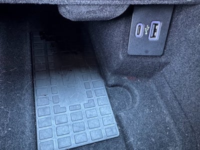 2022 Lincoln Nautilus Reserve | Luxury Pkg. | Pano Roof | AWD