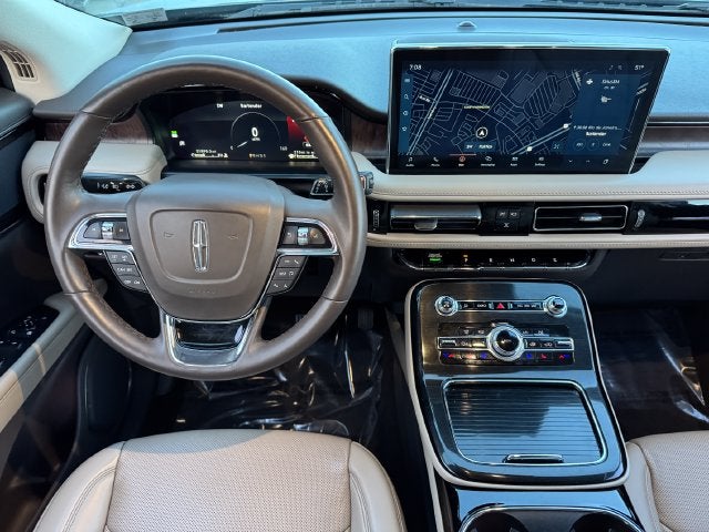 2023 Lincoln Nautilus Reserve | Pano Roof | AWD