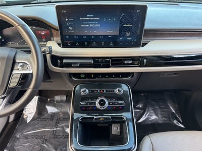 2023 Lincoln Nautilus Reserve | Pano Roof | AWD