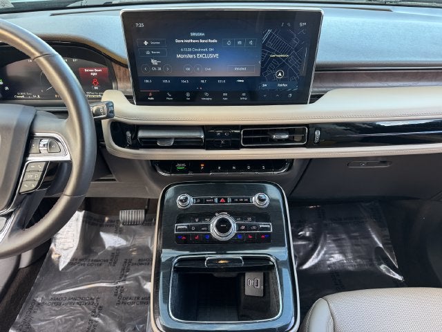 2023 Lincoln Nautilus Reserve | Pano Roof | AWD