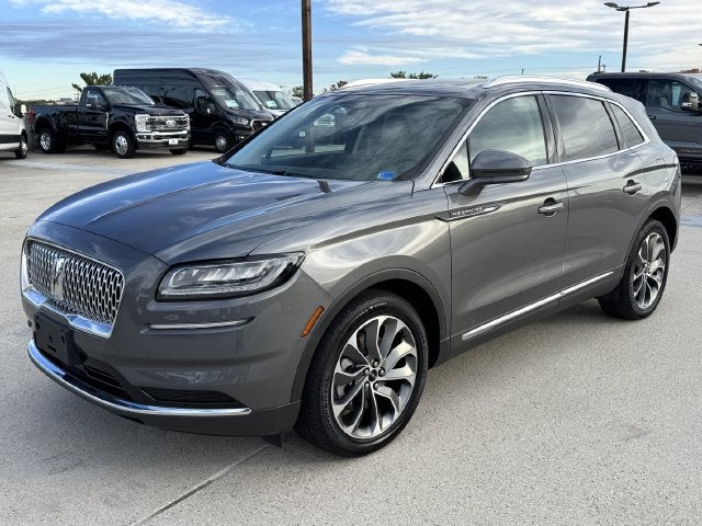 2023 Lincoln Nautilus Reserve | Pano Roof | AWD