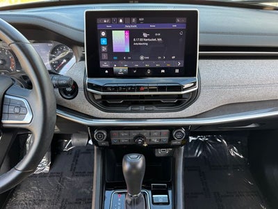 2022 Jeep Compass Latitude | Pano Sunroof | 4X4 | Convenience Pkg |