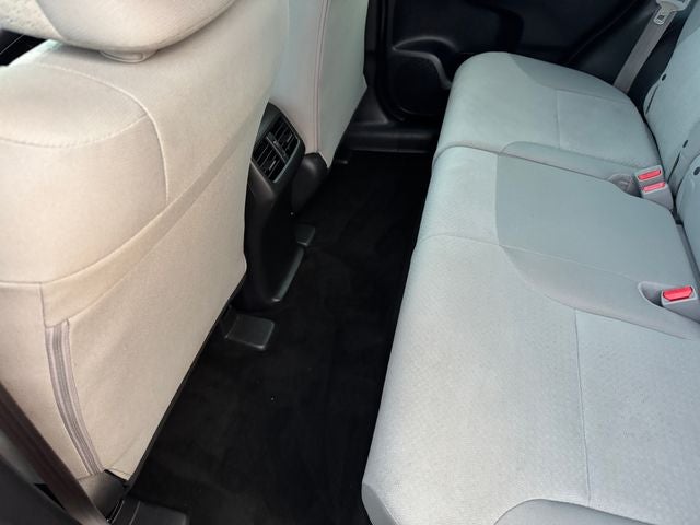 2015 Honda CR-V LX | Well Mantained