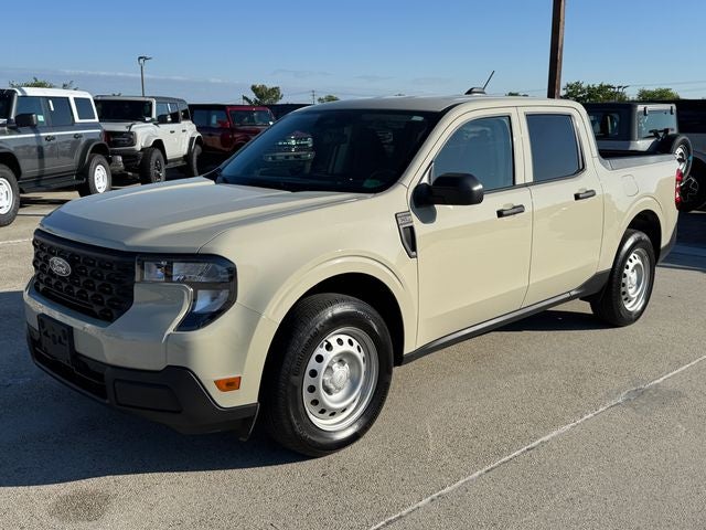 2025 Ford Maverick XL | Hybrid | AWD | Tow Pkg