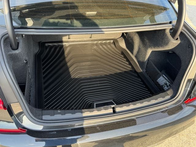 2021 BMW 3 Series 330i xDrive | M Sport Pkg | Premium Pkg | Driving Assist Pkg