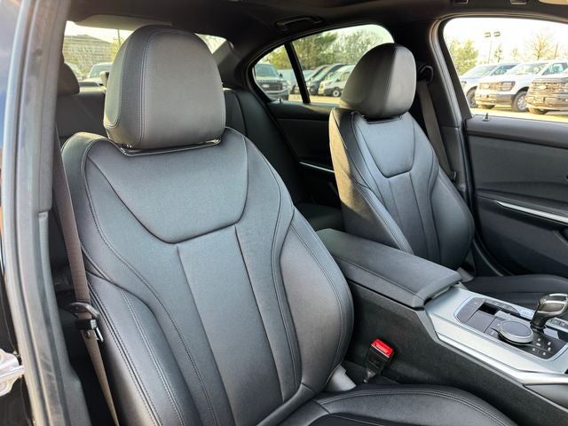 2021 BMW 3 Series 330i xDrive | M Sport Pkg | Premium Pkg | Driving Assist Pkg