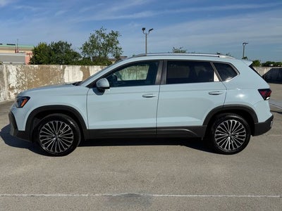 2025 Volkswagen Taos 1.5T SE