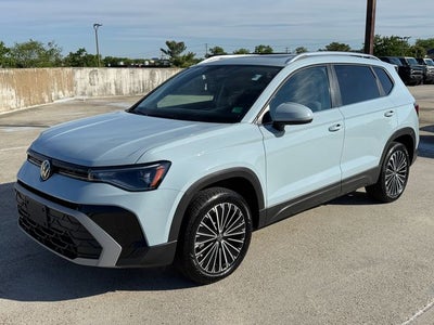 2025 Volkswagen Taos 1.5T SE