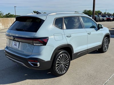 2025 Volkswagen Taos 1.5T SE