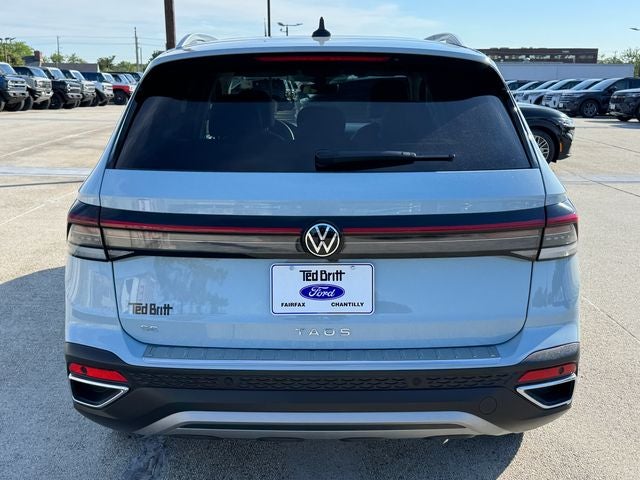 2025 Volkswagen Taos 1.5T SE
