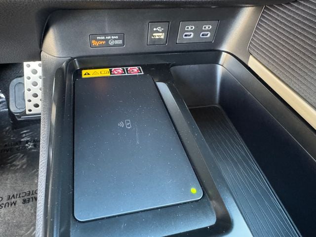 2026 Toyota Camry SE Nightshade | Multimedia Upgrade Pkg. | AWD
