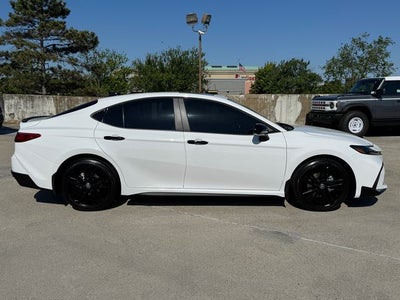 2026 Toyota Camry SE Nightshade | Multimedia Upgrade Pkg. | AWD