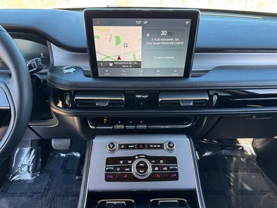 2023 Lincoln Aviator Standard | Premium Pkg. | Navigation | AWD
