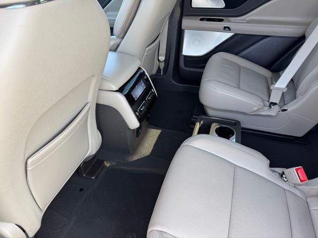 2022 Lincoln Aviator Reserve | Elements Plus Pkg | Lux Pkg | Revel Ultima Audio