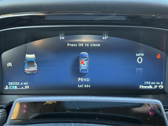 2023 Lincoln Corsair Reserve | Pano Sunroof | Heated/Cooled Seats | Jet Pkg