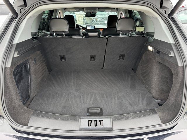 2022 Lincoln Corsair Reserve | Sport Pkg. | Pano Roof | Adaptive Cruise | AWD