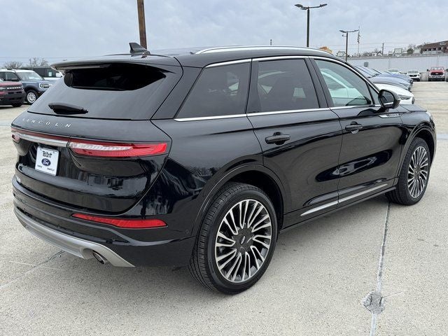 2022 Lincoln Corsair Reserve | Sport Pkg. | Pano Roof | Adaptive Cruise | AWD