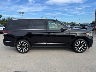 2023 Lincoln Navigator Reserve | 360 Camera | 2nd Row Captain