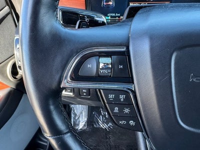 2022 Lincoln Navigator Reserve | Wireless Apple CarPlay | HUD | Pano Roof | 4WD