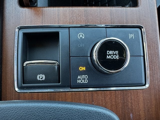 2022 Lincoln Navigator Reserve | Wireless Apple CarPlay | HUD | Pano Roof | 4WD