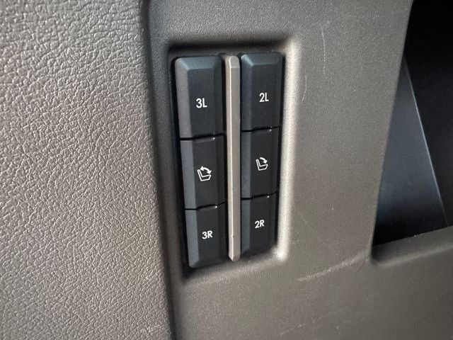 2022 Lincoln Navigator L Reserve | 2nd Row Captains | Luxury Pkg