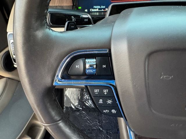 2022 Lincoln Navigator L Reserve | 2nd Row Captains | Luxury Pkg