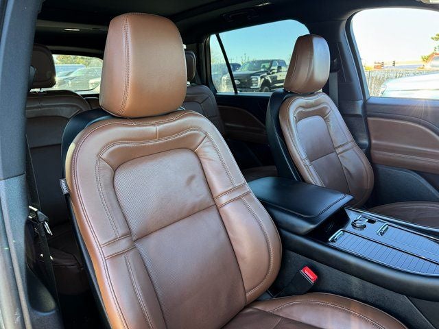 2022 Lincoln Aviator Plug-In Hybrid Grand Touring | Elements Pkg. Plus | Tow Pkg. | AWD