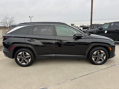 2025 Hyundai Tucson SEL Convenience | Wireless CarPlay | Nav | Moonroof