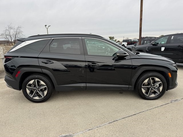 2025 Hyundai Tucson SEL Convenience | Wireless CarPlay | Nav | Moonroof