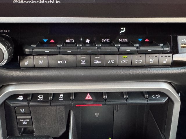 2025 Toyota Tundra Platinum | One Owner