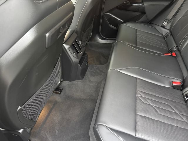 2026 BMW X3 30 xDrive | Pano Roof | 360 Camera | AWD