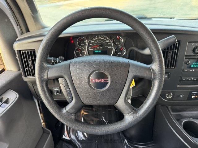 2018 GMC Savana 3500 Work Van | TransGlobal 16' Box w/ Lift Gate