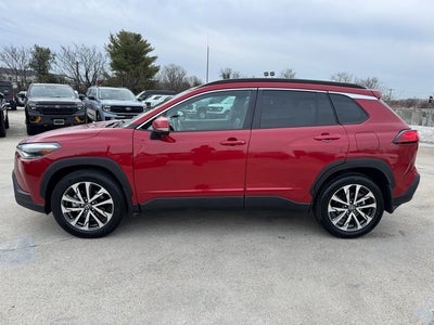 2023 Toyota Corolla Cross XLE | Moonroof | Navigation | AWD
