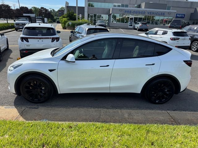 2023 Tesla Model Y Long Range | Dual Motor | 3rd Row Seats