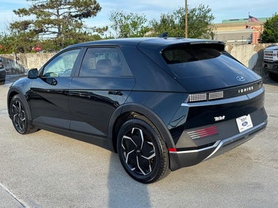 2024 Hyundai IONIQ 5 SE