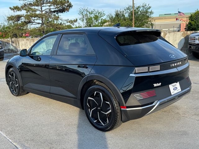 2024 Hyundai IONIQ 5 SE