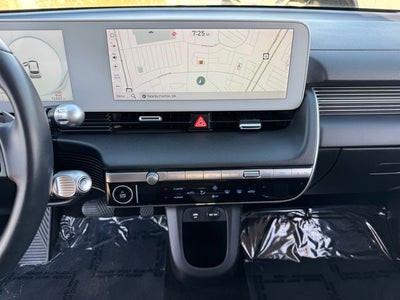 2024 Hyundai IONIQ 5 SE