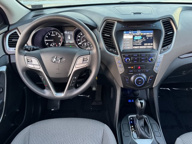 2017 Hyundai Santa Fe SE | One Owner | AWD | Heated Seats