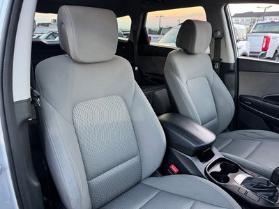 2017 Hyundai Santa Fe SE | One Owner | AWD | Heated Seats