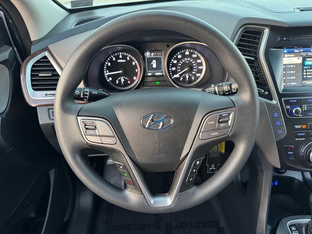 2017 Hyundai Santa Fe SE | One Owner | AWD | Heated Seats