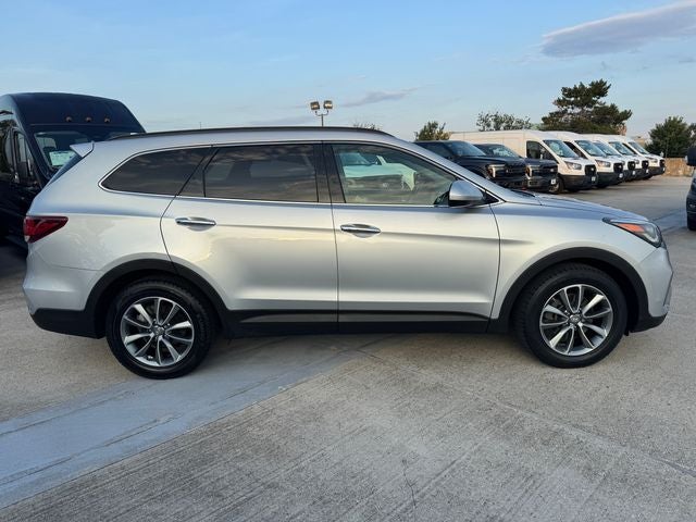 2017 Hyundai Santa Fe SE | One Owner | AWD | Heated Seats